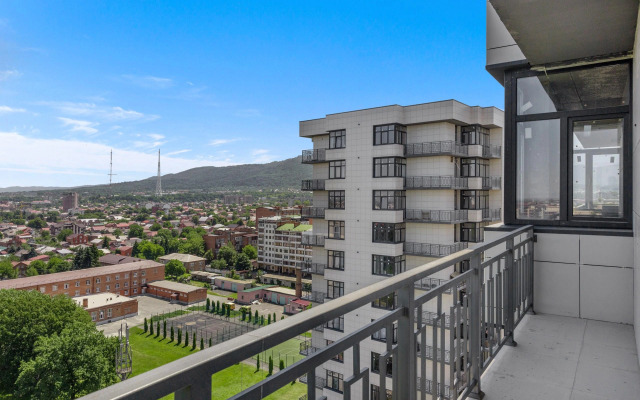 V 5 Minutakh Ot Tsenta (s3) Flat