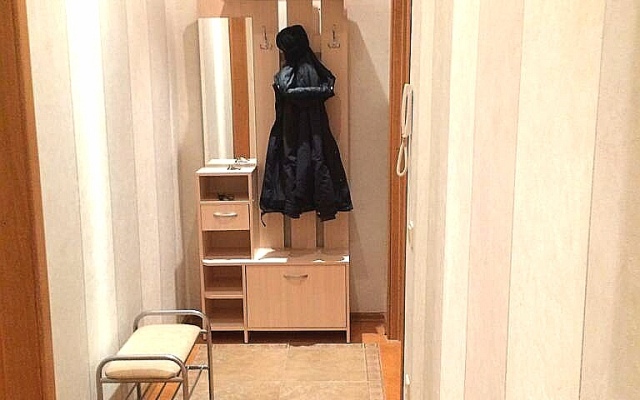 Na Zinaidyi Konoplyannikovoj 17/1 Apartments