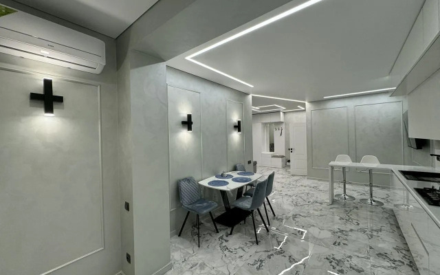 Na Kursantov Kirovtsev 4a Flat