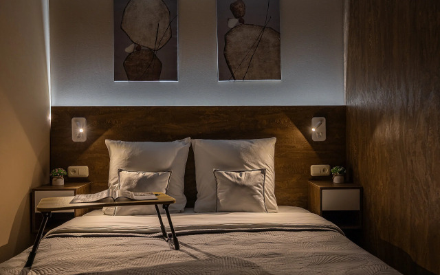 Апартаменты с новым дизайнерским ремонтом