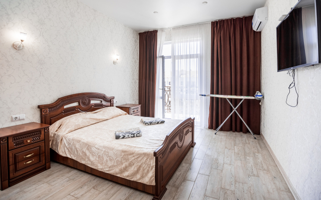 Yevrodvushka Na Beregu Morya S Basseynom Apartments