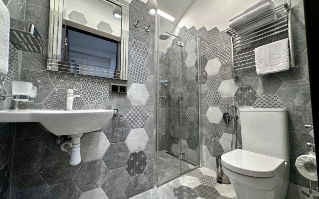 LITEINY  Royal Apartments