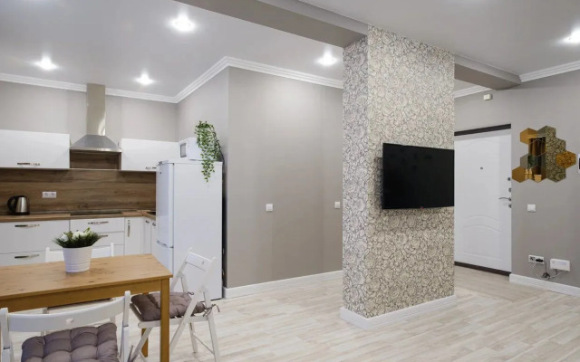 Апартаменты в Центре на Роторной 27В