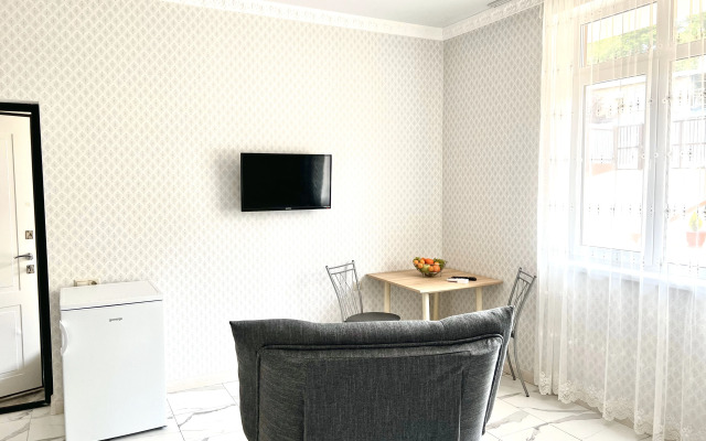 Skyland Studio Apartment hotel