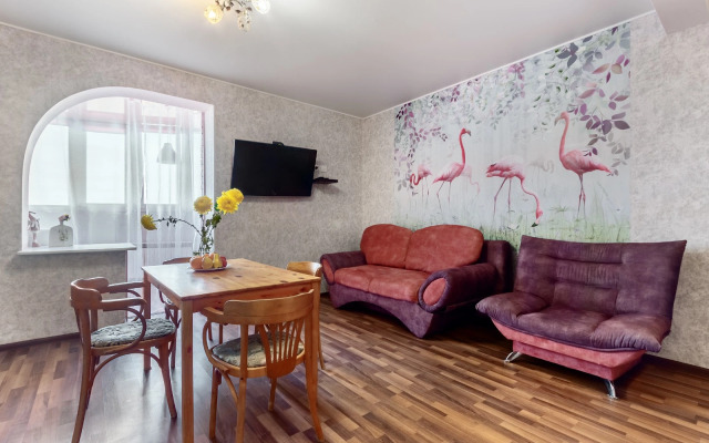 Na Prospekte Lenina Flat