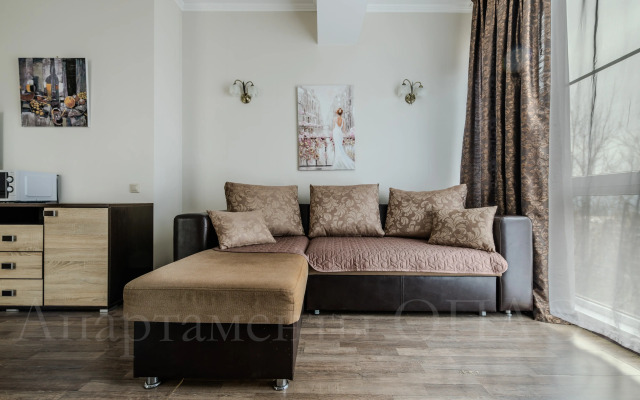 Oplot - Klassicheskie s balkonom i vannoj 5 Apartments