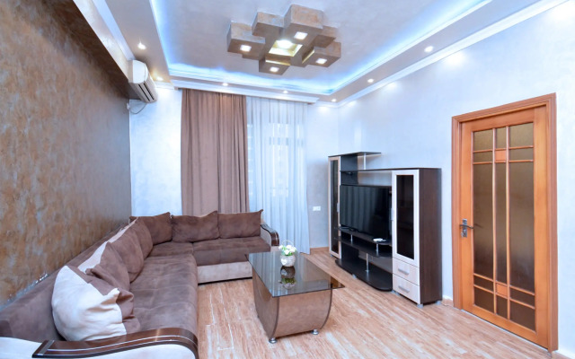 Perte House on Argishti 7/6 Street Apartments