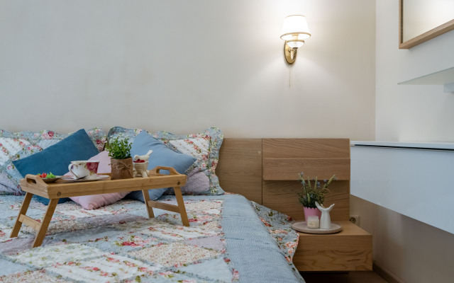 Квартира 2-комнатная Цветочная нежность