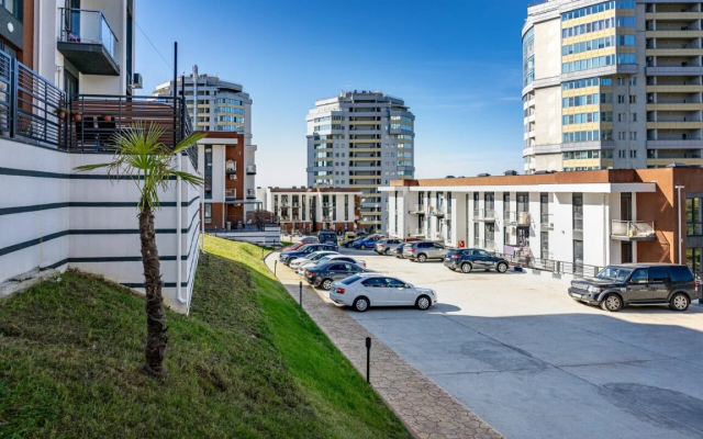 Casablanka Hit s Bolshoy Terrasoy s Vidom na More Apartments