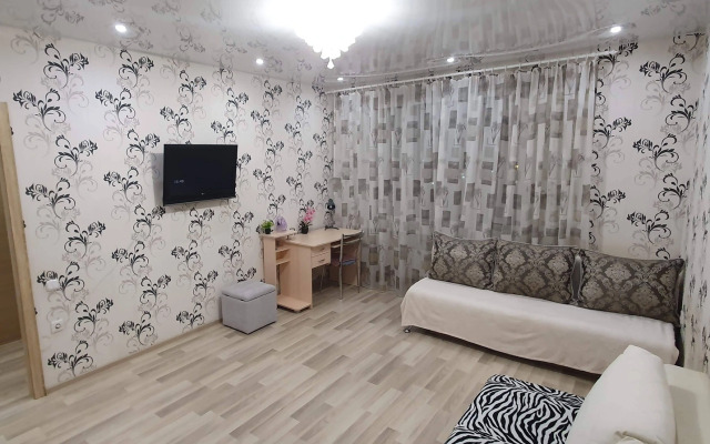 1-Komnatnaya Na Zarechnom Proyezde Flat