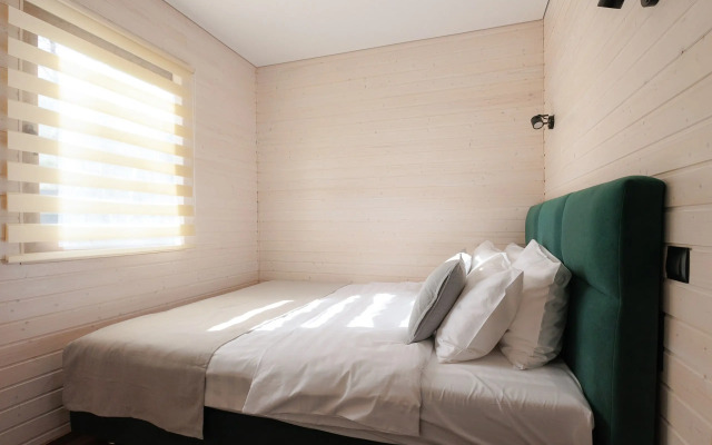 Baltiyskie Kholmy Glamping