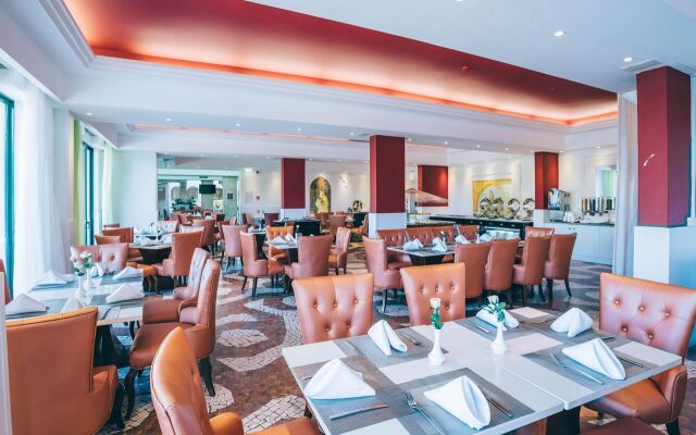 Grand Muthu Forte da Oura Hotel