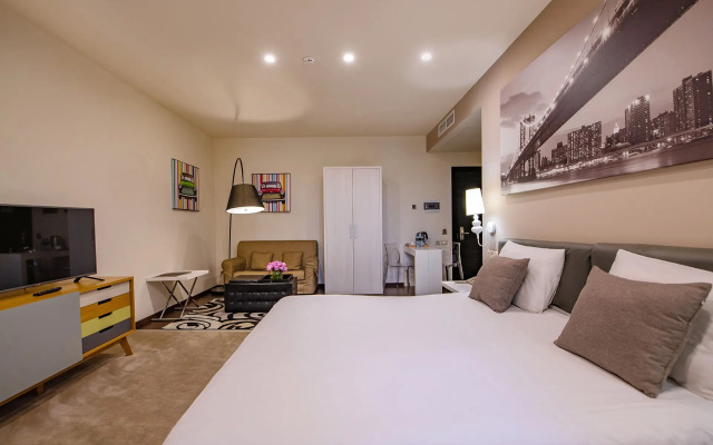Opera Suite Hotel