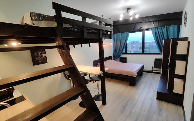 Kvartira-Studiya V Stile Loft Apartment