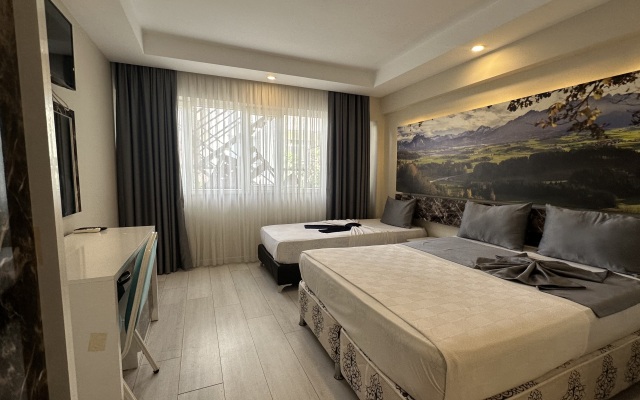 Dream Time Hotel