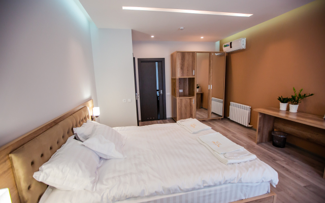 Ak Saray Hotel