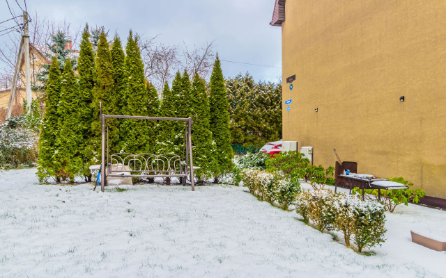 Semeyny Taunkhaus  Apartments