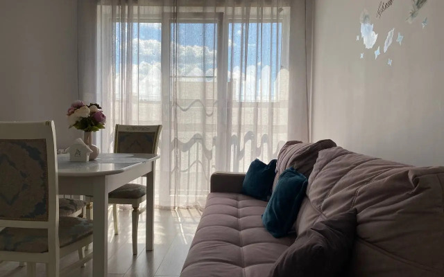 Апартаменты кoмфорт классa в Дoбpoгpaдe