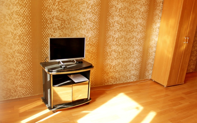 Na Trollejnoj 1 Apartments