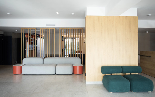 Cosmos Adler Hotel