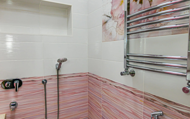 Premium at Nizami Street on Targovi Apartments