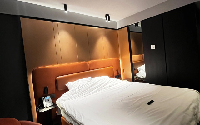 Апартаменты Mercure Hotel and Residences Saint Petersburg 2