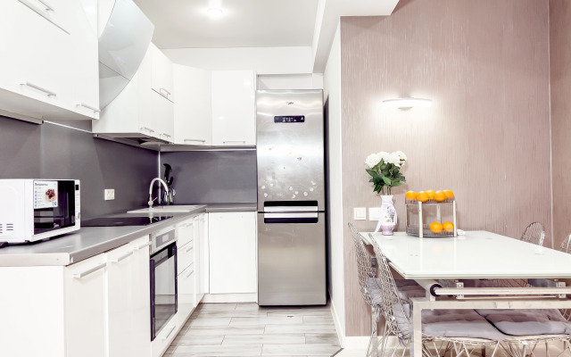 Uyutnaya V Siriuse S Vidom Na Gory Flat