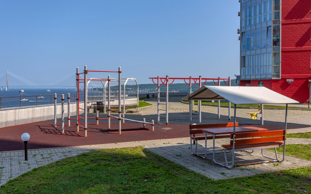 Апартаменты с витражом