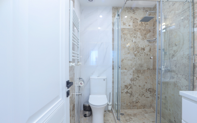 On Amiryan Str. 26/4-78/1 Apartments