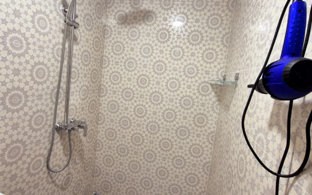 Samarkand Imron Hotel