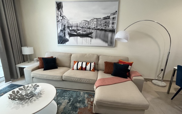 Apartments Contemporary Fully Furnished in Dubai Marina