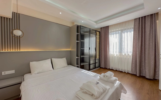 Апарт-отель Flower City Suits