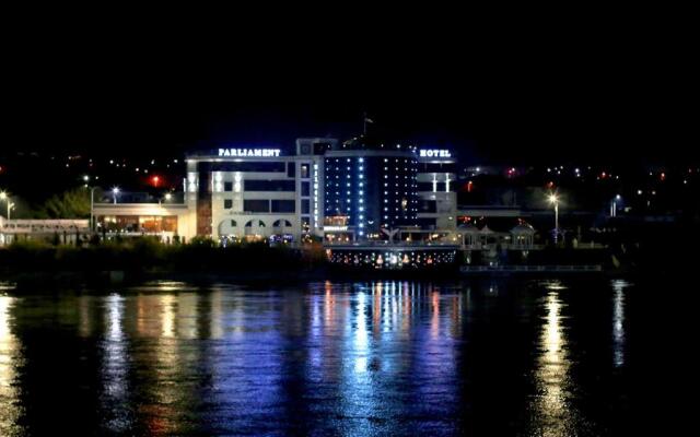 Parliament Palace Hotel