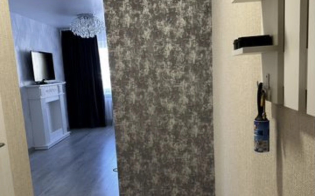 Квартира Уютная Двухкомнатная в Центре Города