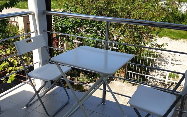 Alisa Guest House