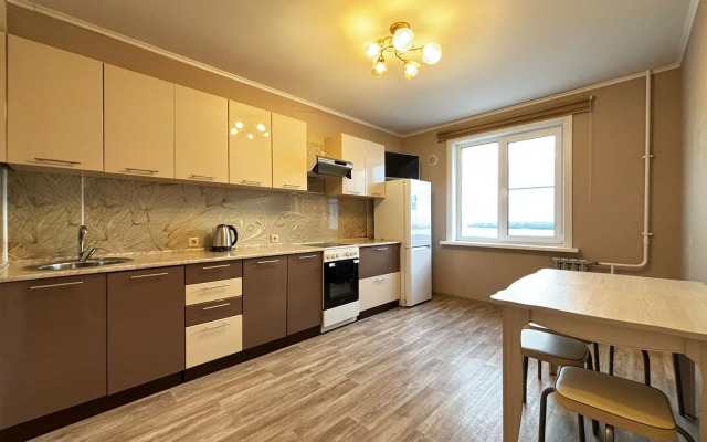 Amur Naberezhnaya Flat