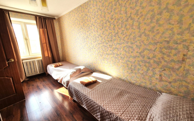 2Kh Komn V Tsentre Na Dzerzhinskogo Flat