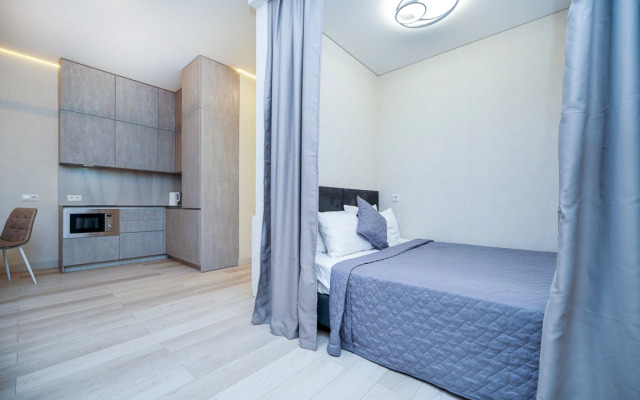 9 Krymskiy Mamayka Apartment