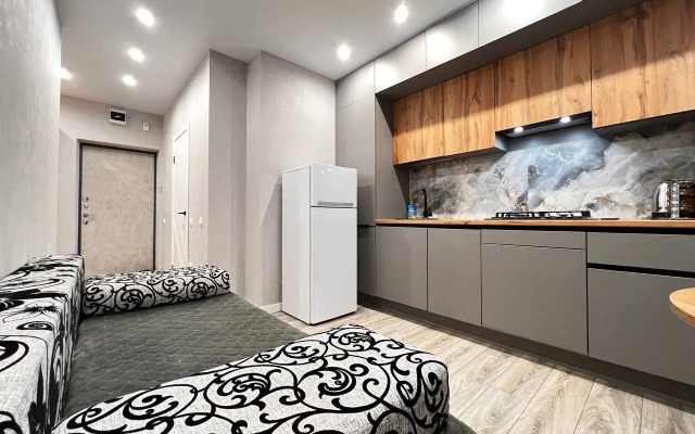 V Prekrasnom Novom Zhk Levoberezhye Flat