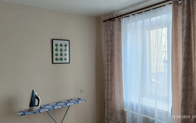 Na Shilova 12 Flat