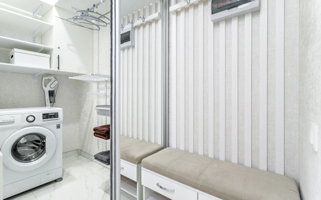UzorApart Konfortnaya studiya v centre s potriasaushim vidom na more Apartments
