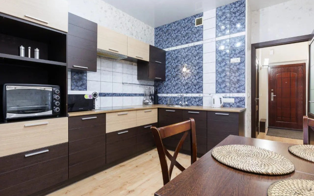 Квартира на Ул Семьи Шамшеных 24к2