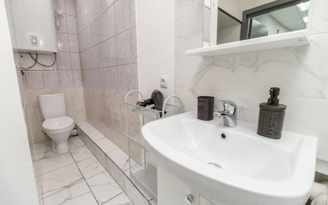 4 Spalni 14 Gostey U Ermitazha Apartments