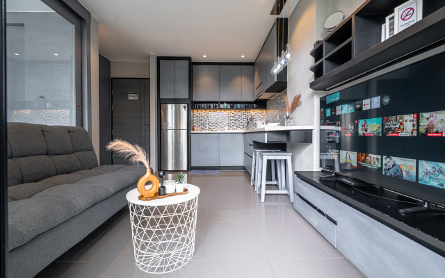 Квартира Stylish 1 Bdr Kamala Beach City Gate