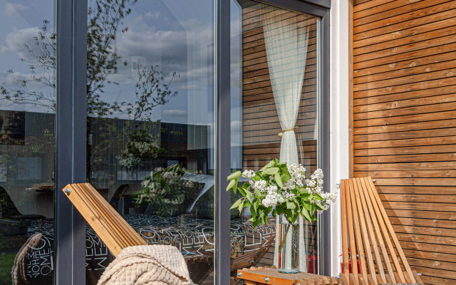 Stilny Novy Barnkhaus Private house