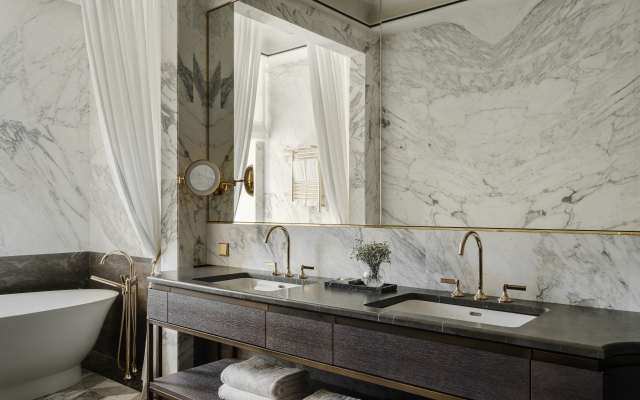 Отель Метрополь