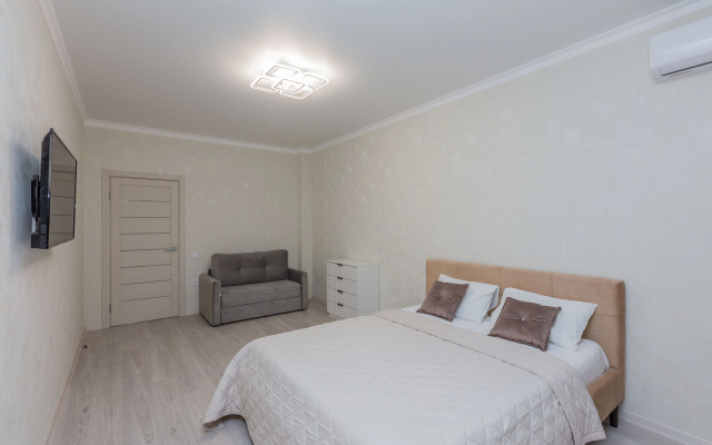 Ryadom s Aeroport Flat