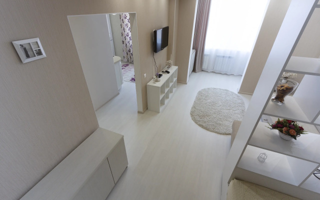 Green FOX Na Ulice Latysheva 3E/1 Apartments