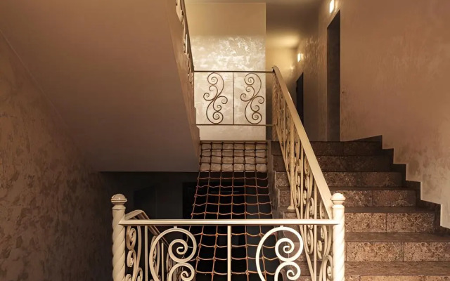 Eva Apartments  Guest House