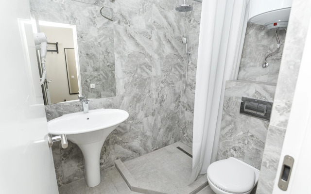 Квартира Дизайн-Студия Давид со SPA Комплексом с Бассейном